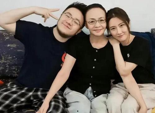 娱乐八卦吃瓜群  第2张